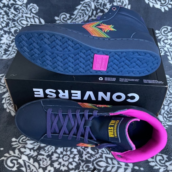 Converse Pro Leather Hi Obsidian/Hyper Magenta MEN`S - Picture 5 of 16